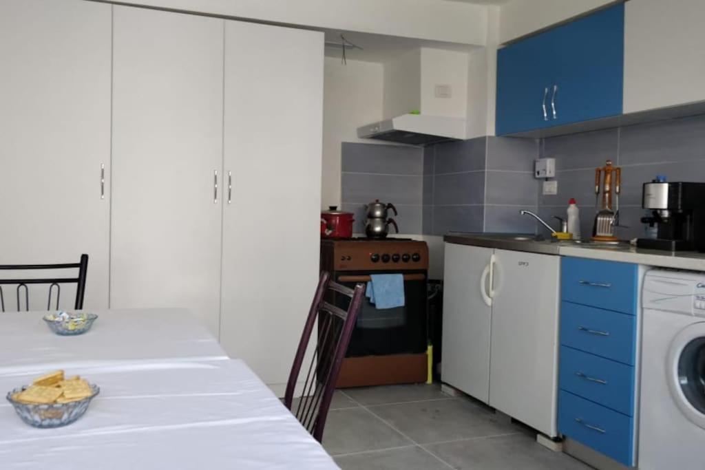 House, For Couple In 2nd Floor Apartment Velipoje
